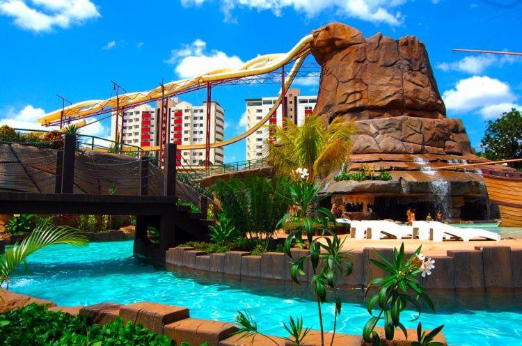 Piazza Diroma - Com Acesso Acqua Park Cn-Go Aparthotel Caldas Novas Ngoại thất bức ảnh