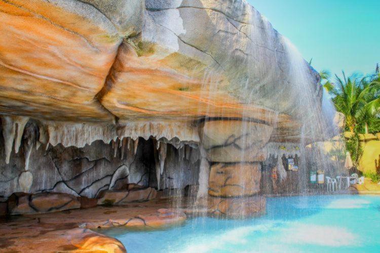Piazza Diroma - Com Acesso Acqua Park Cn-Go Aparthotel Caldas Novas Ngoại thất bức ảnh