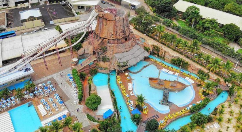 Piazza Diroma - Com Acesso Acqua Park Cn-Go Aparthotel Caldas Novas Ngoại thất bức ảnh